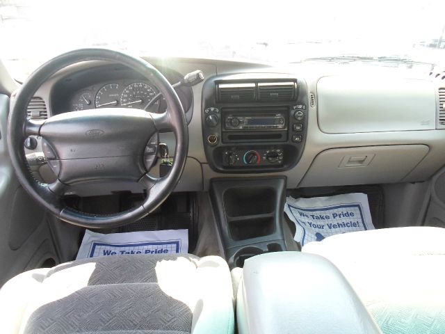 1998 Ford Explorer SLT Mega Cab 4WD