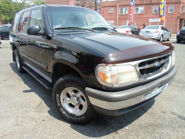 1998 Ford Explorer SLT Mega Cab 4WD