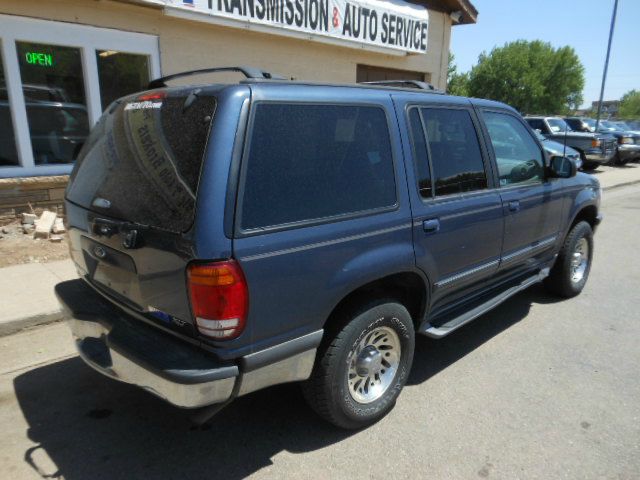 1998 Ford Explorer SLT Mega Cab 4WD