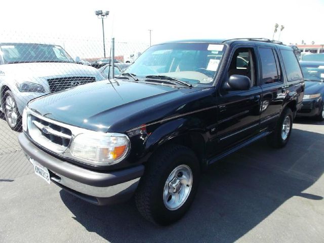 1998 Ford Explorer LS Wagon 4D