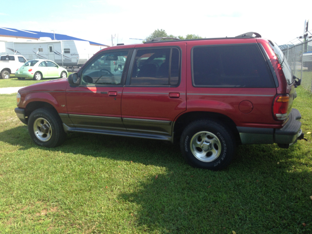 1998 Ford Explorer LS Wagon 4D