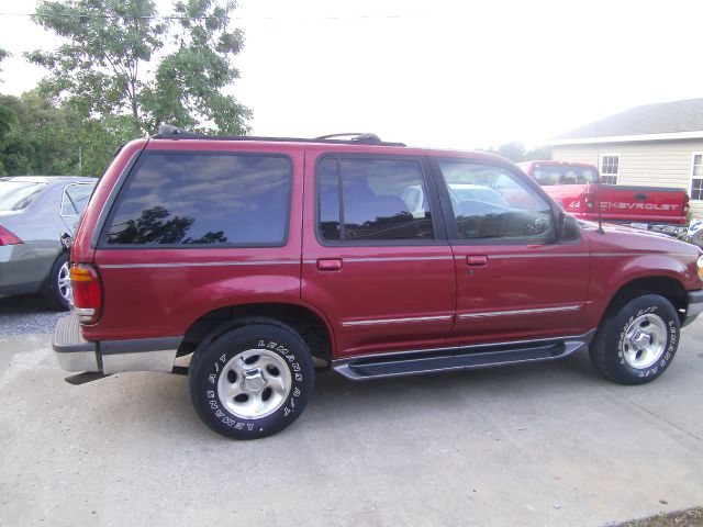 1998 Ford Explorer SLT Mega Cab 4WD