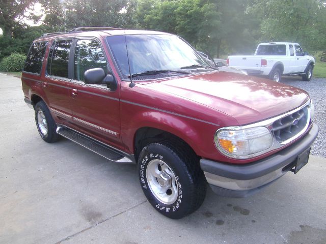 1998 Ford Explorer SLT Mega Cab 4WD