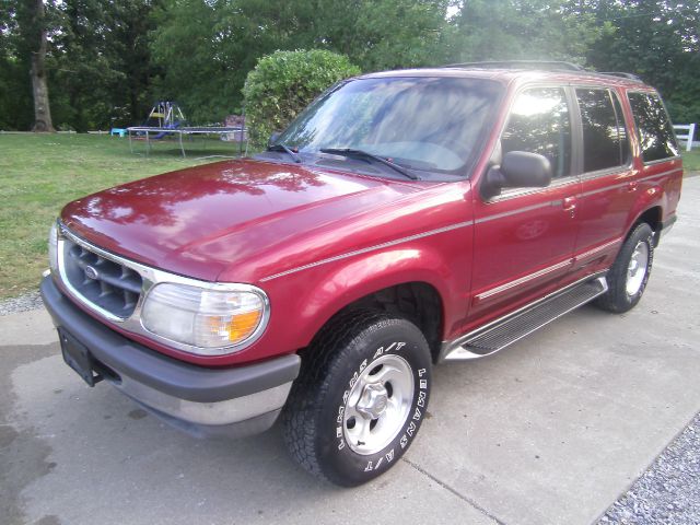 1998 Ford Explorer SLT Mega Cab 4WD