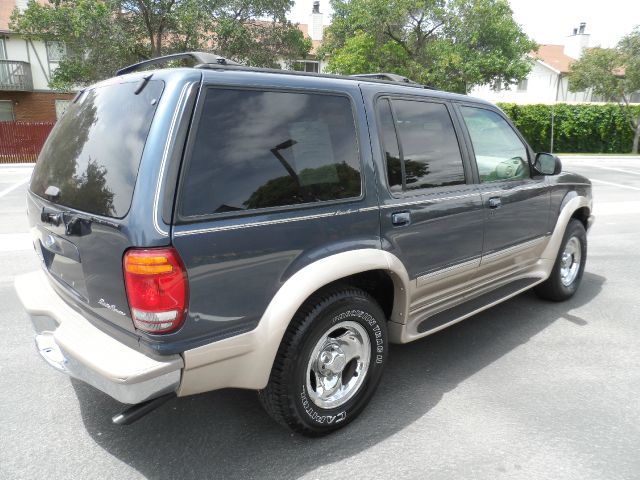 1998 Ford Explorer SLT Mega Cab 4WD