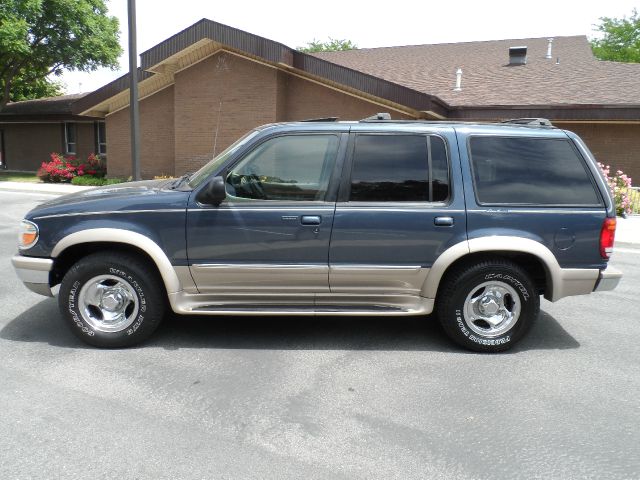 1998 Ford Explorer SLT Mega Cab 4WD