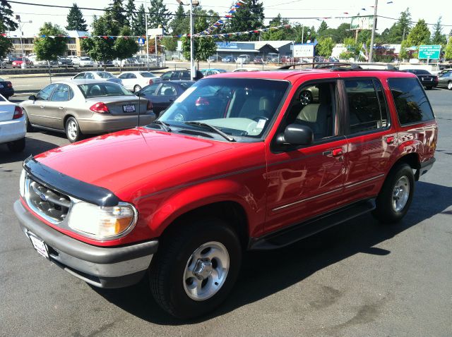 1998 Ford Explorer SLT Mega Cab 4WD