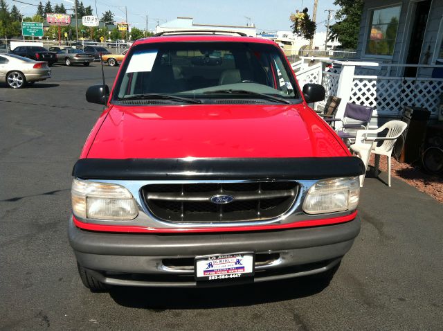 1998 Ford Explorer SLT Mega Cab 4WD