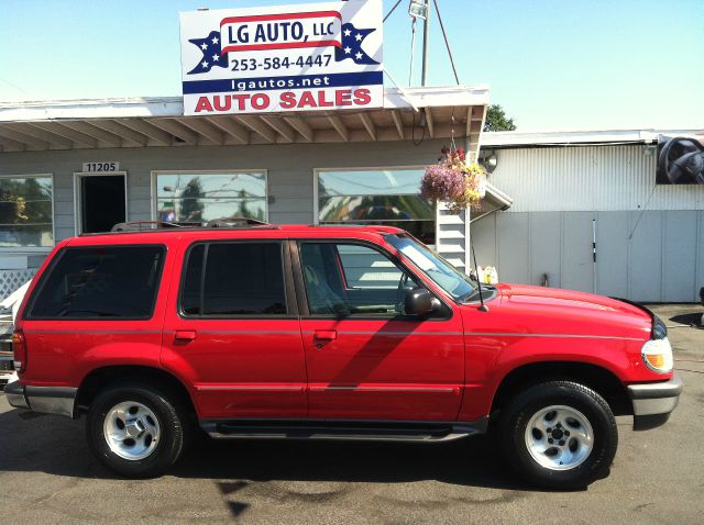 1998 Ford Explorer SLT Mega Cab 4WD