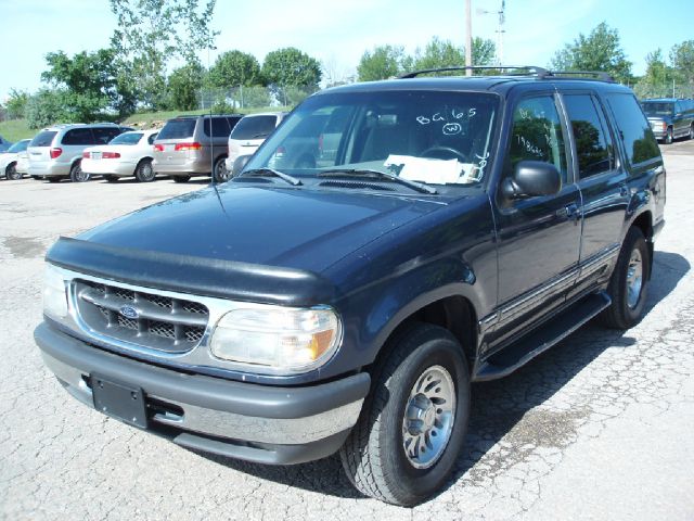 1998 Ford Explorer SLT Mega Cab 4WD