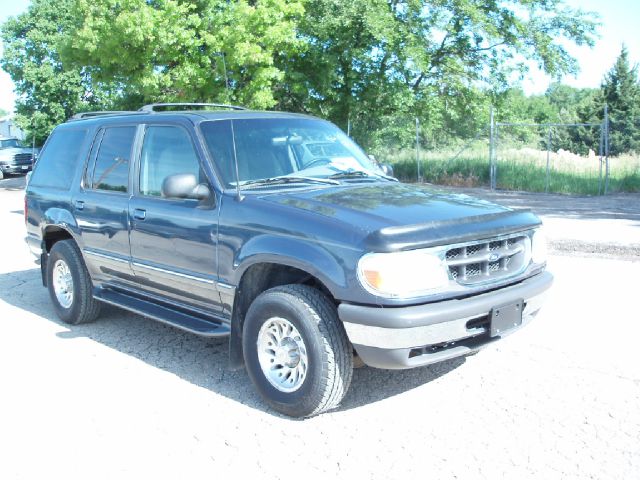 1998 Ford Explorer SLT Mega Cab 4WD