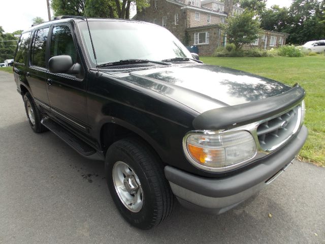 1998 Ford Explorer SLT Mega Cab 4WD