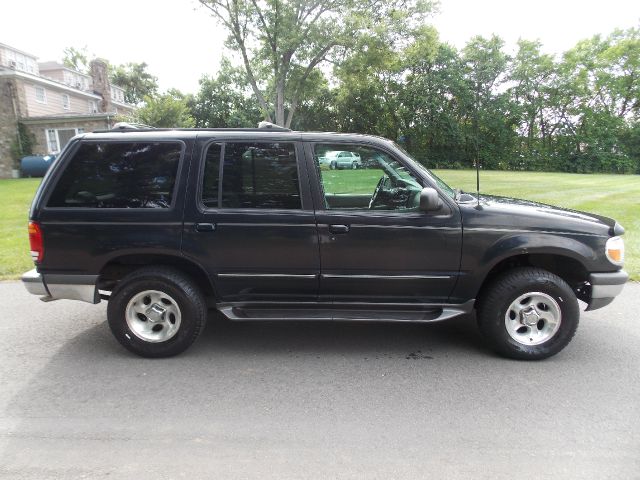 1998 Ford Explorer SLT Mega Cab 4WD