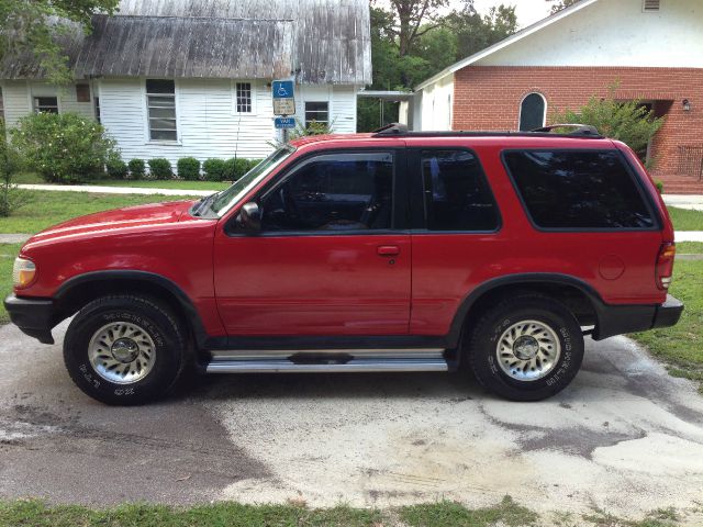 1998 Ford Explorer SLT 15