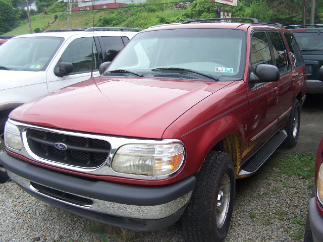 1998 Ford Explorer SLT Mega Cab 4WD