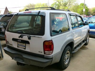 1999 Ford Explorer Crew Cab Short Box 2-wheel Drive SLE