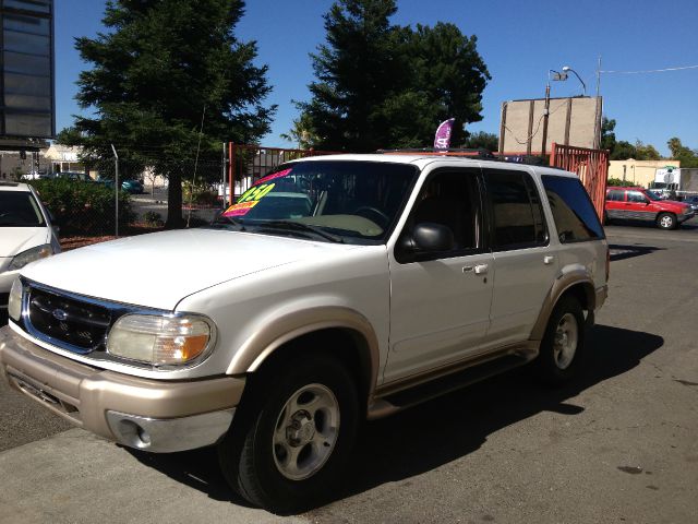 1999 Ford Explorer SL 4x4 Regular Cab