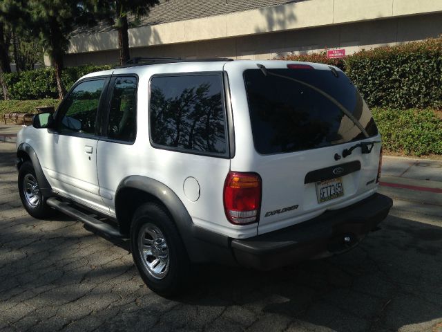 1999 Ford Explorer 4dr 112 Inch WB Eddie Bauer SUV