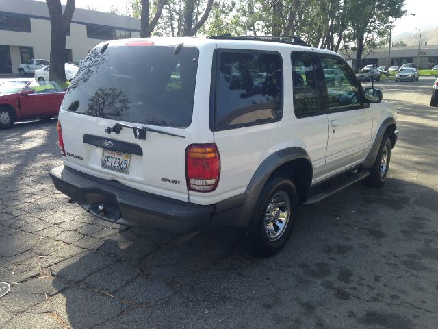 1999 Ford Explorer 4dr 112 Inch WB Eddie Bauer SUV