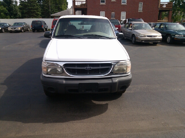 1999 Ford Explorer Crew Cab Short Box 2-wheel Drive SLE