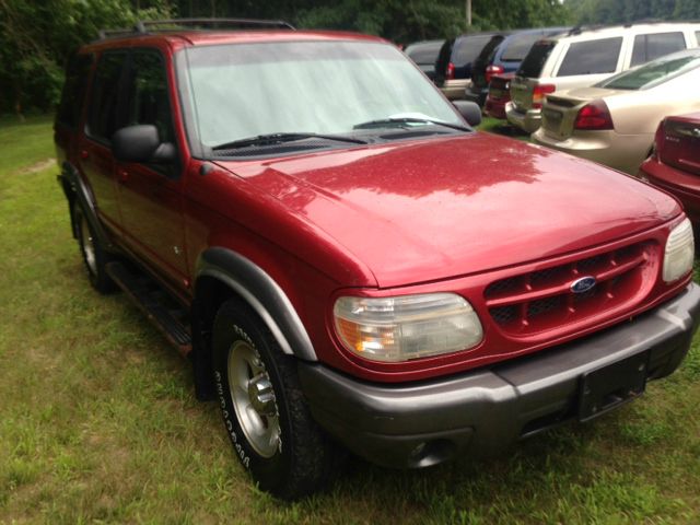 1999 Ford Explorer SL 4x4 Regular Cab