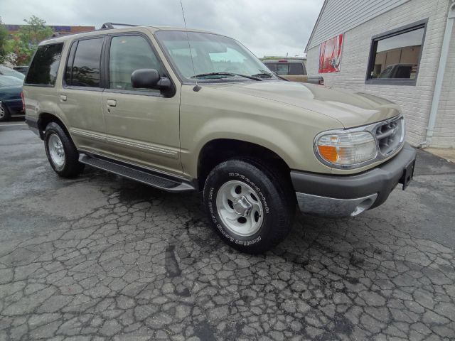 1999 Ford Explorer SL 4x4 Regular Cab