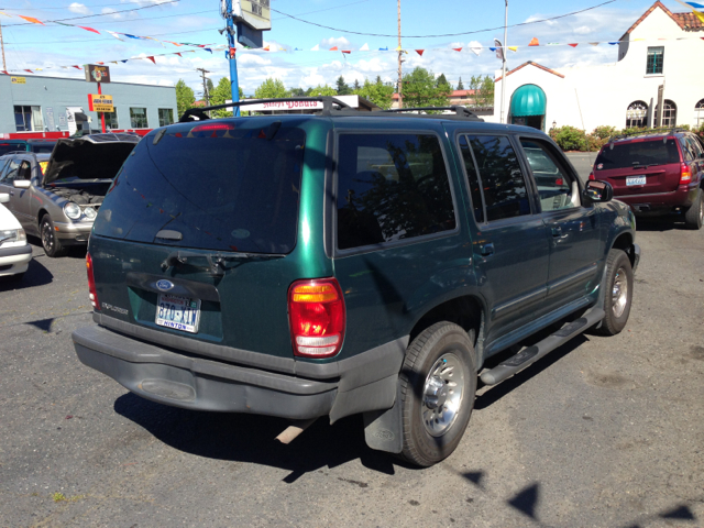 1999 Ford Explorer SL 4x4 Regular Cab