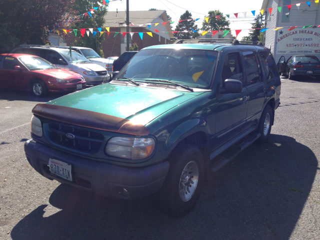 1999 Ford Explorer SL 4x4 Regular Cab