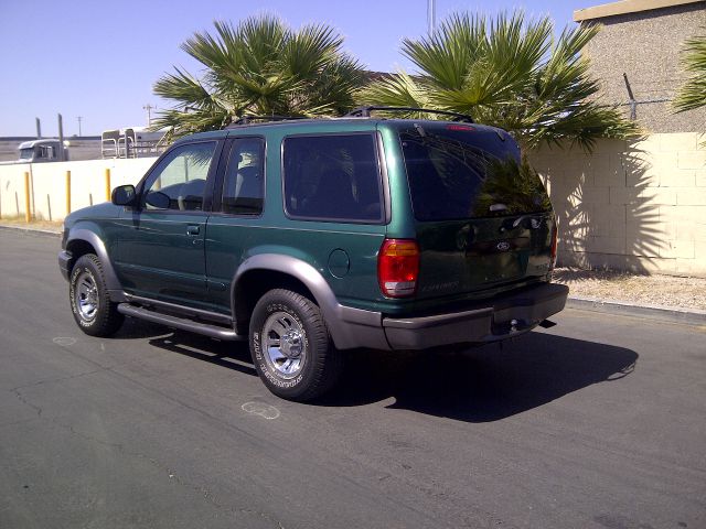 1999 Ford Explorer Extended Cab V8 LT W/1lt