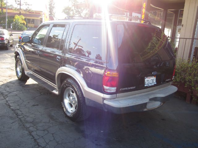 1999 Ford Explorer Service BODY