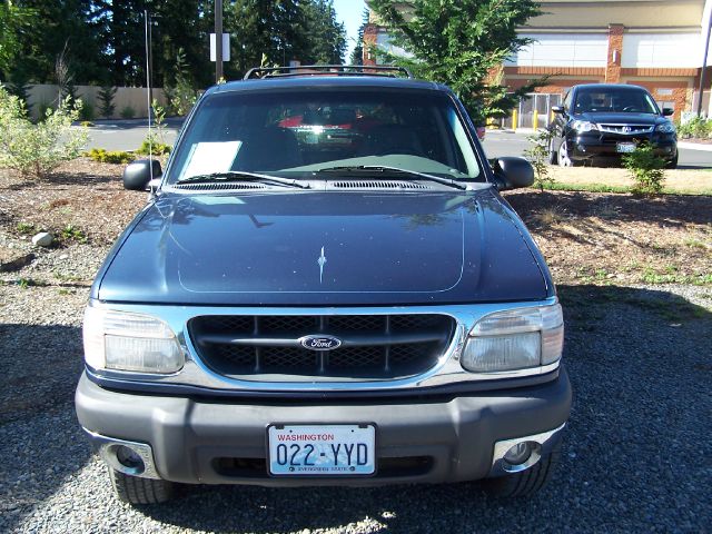 1999 Ford Explorer SL 4x4 Regular Cab