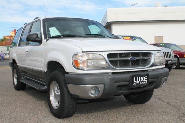 1999 Ford Explorer SL 4x4 Regular Cab