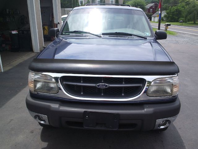 1999 Ford Explorer SL 4x4 Regular Cab