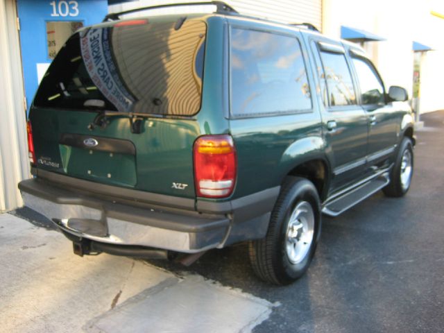 1999 Ford Explorer SL 4x4 Regular Cab