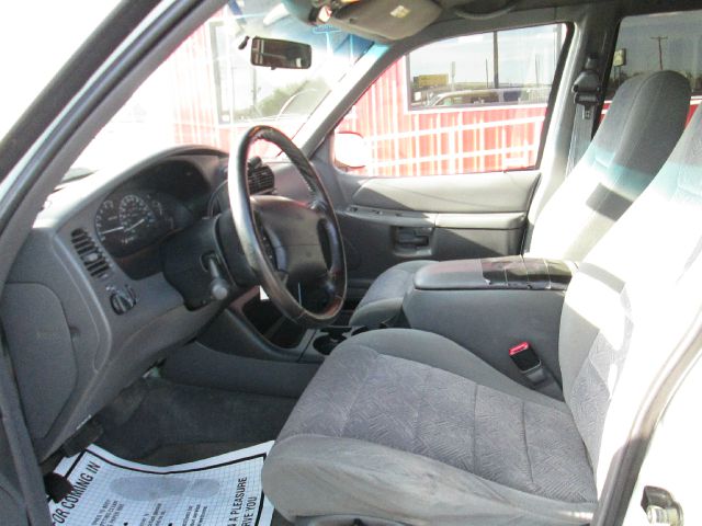 1999 Ford Explorer Crew Cab Short Box 2-wheel Drive SLE