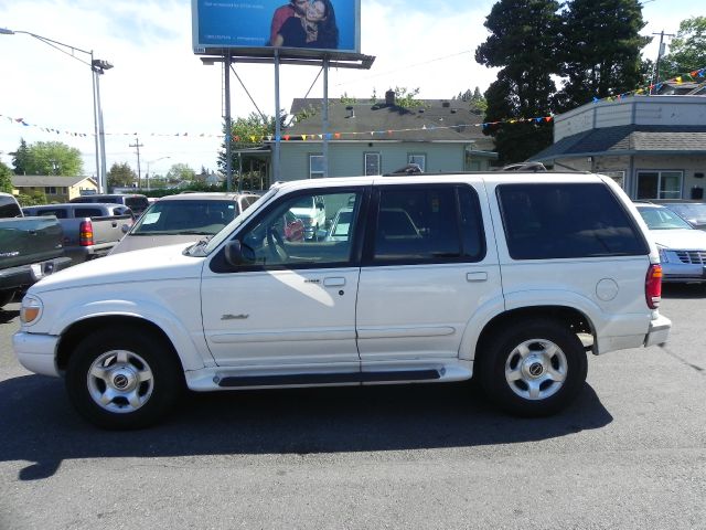 1999 Ford Explorer Super