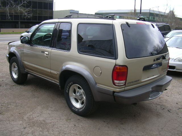 2000 Ford Explorer Reg Cab 159.5 WB C5B