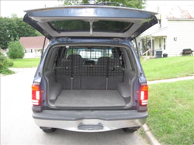 2000 Ford Explorer ESi