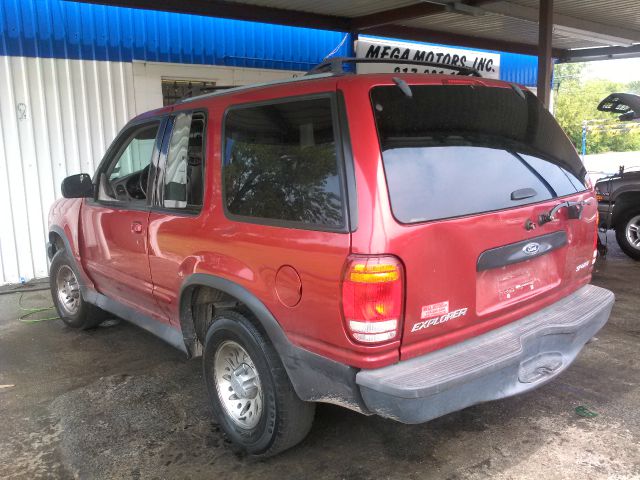 2000 Ford Explorer SLT 15