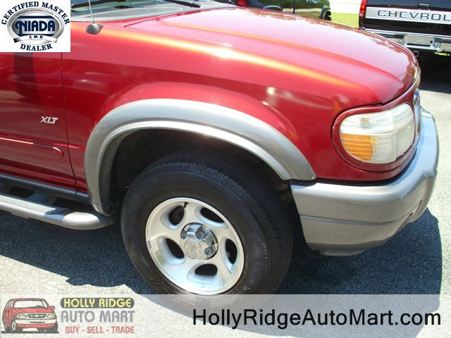 2000 Ford Explorer SL 4x4 Regular Cab