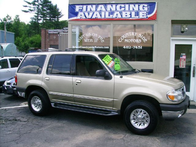 2000 Ford Explorer SL 4x4 Regular Cab