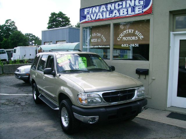 2000 Ford Explorer SL 4x4 Regular Cab