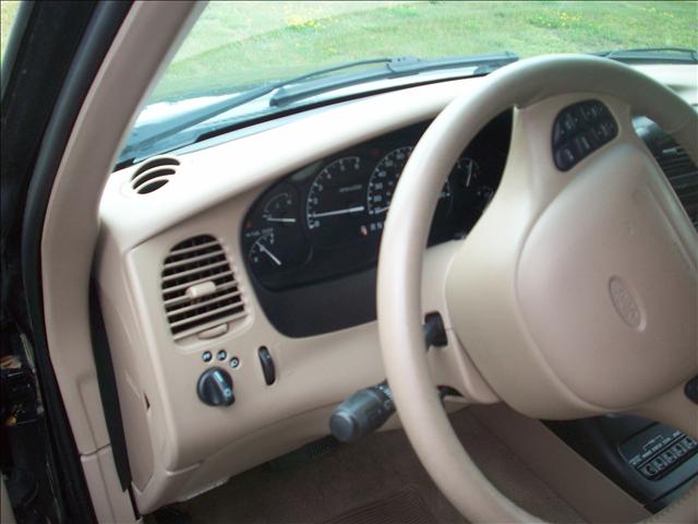 2000 Ford Explorer XL XLT Work Series