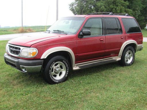 2000 Ford Explorer E320 - Extra Sharp