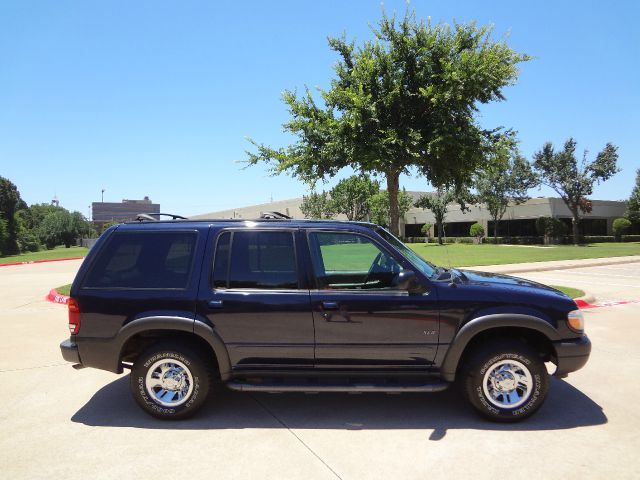 2000 Ford Explorer Reg Cab 159.5 WB C5B