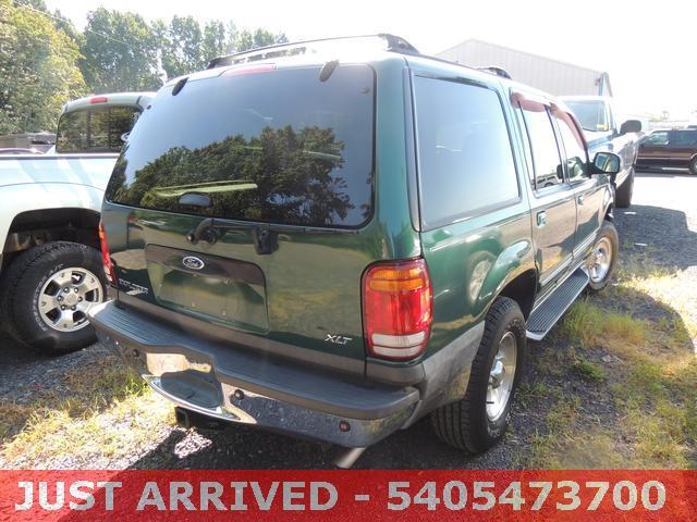 2000 Ford Explorer ESi