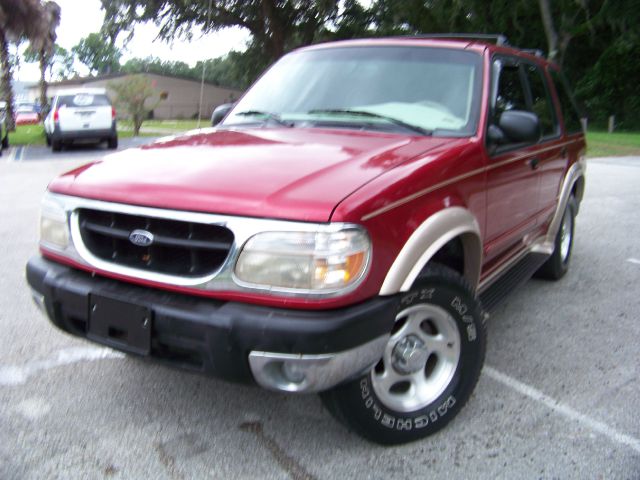 2000 Ford Explorer SL 4x4 Regular Cab