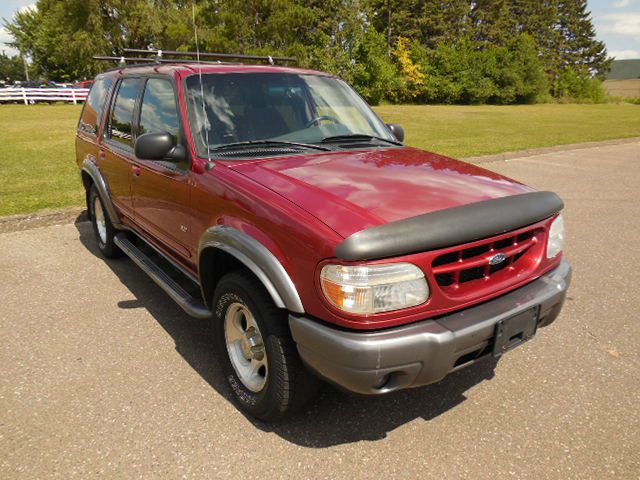 2000 Ford Explorer SL 4x4 Regular Cab