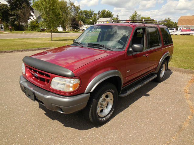 2000 Ford Explorer SL 4x4 Regular Cab