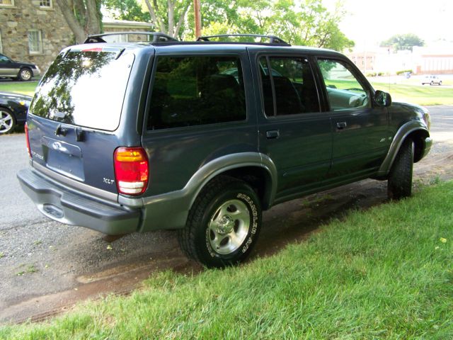 2000 Ford Explorer Heavy Duty